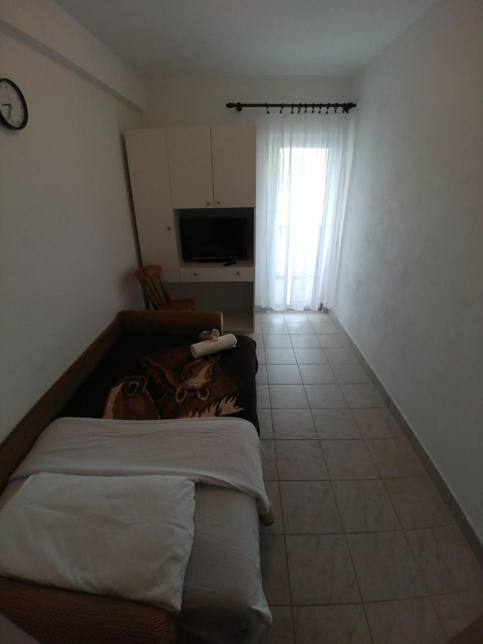 Apartment Svetka Sali Exterior photo